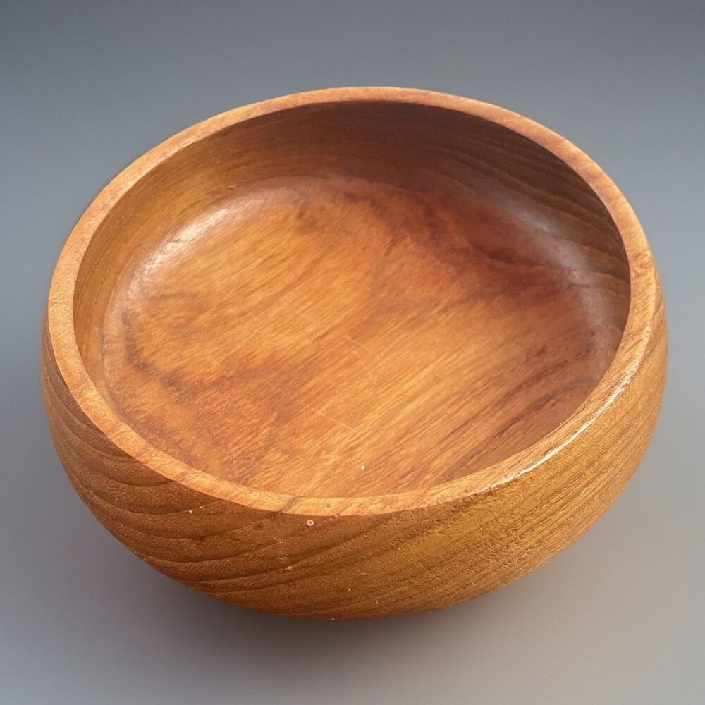 VTG Teak Wood Bowl 5.5” Handcrafted Round Thailand Mid Century Modern Decor